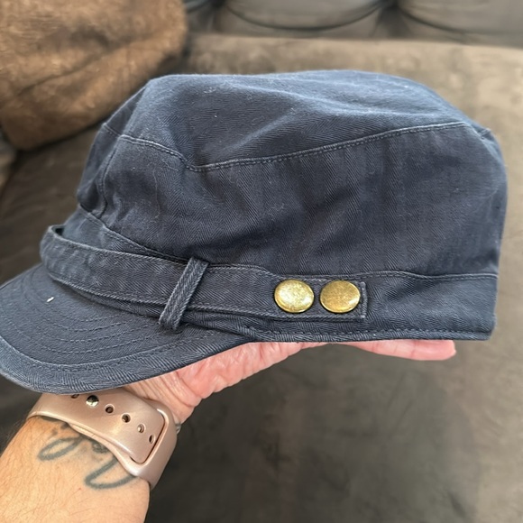 Lauren Ralph Lauren brown wool hat with snap and AEO navy hat - Picture 8 of 9